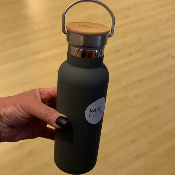 kaia health Other - Kaia Health metal insulated drinking container with bamboo top with metal handle